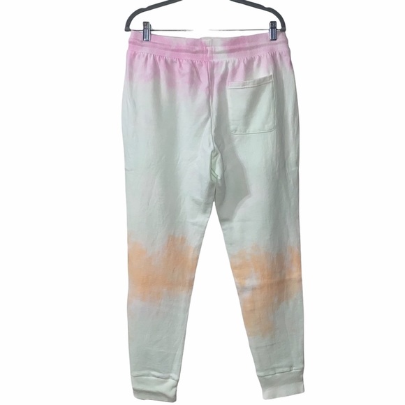 90 Degree Sweatsuit Set - Picture 6 of 11